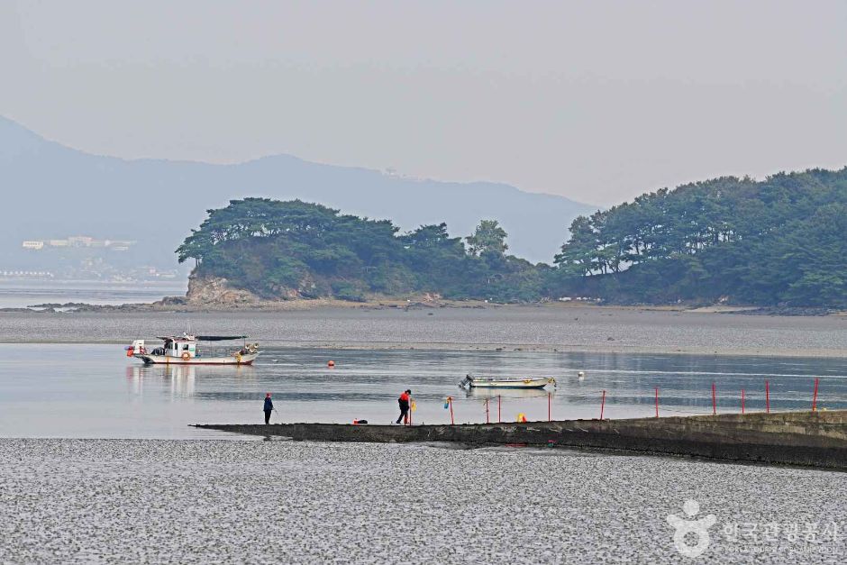 Yedanpo Pier