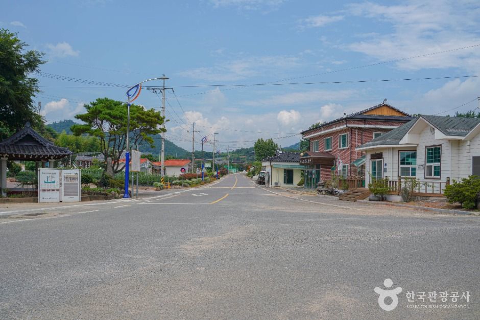 Goheung Singi Turtle Village