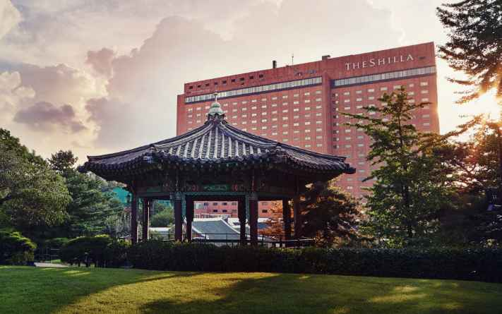 Jeontong Hanbok[Tax Refund Shop](전통한복)