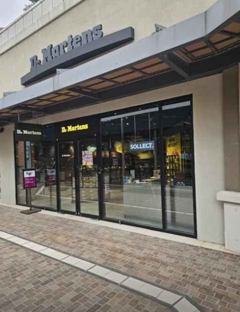 [事後免税店] DR. MARTENS（ドクターマーチン）・新世界サイモンプレミアムアウトレットパジュ（坡州）店(닥터마틴 신세계사이먼프리미엄아울렛 파주점)