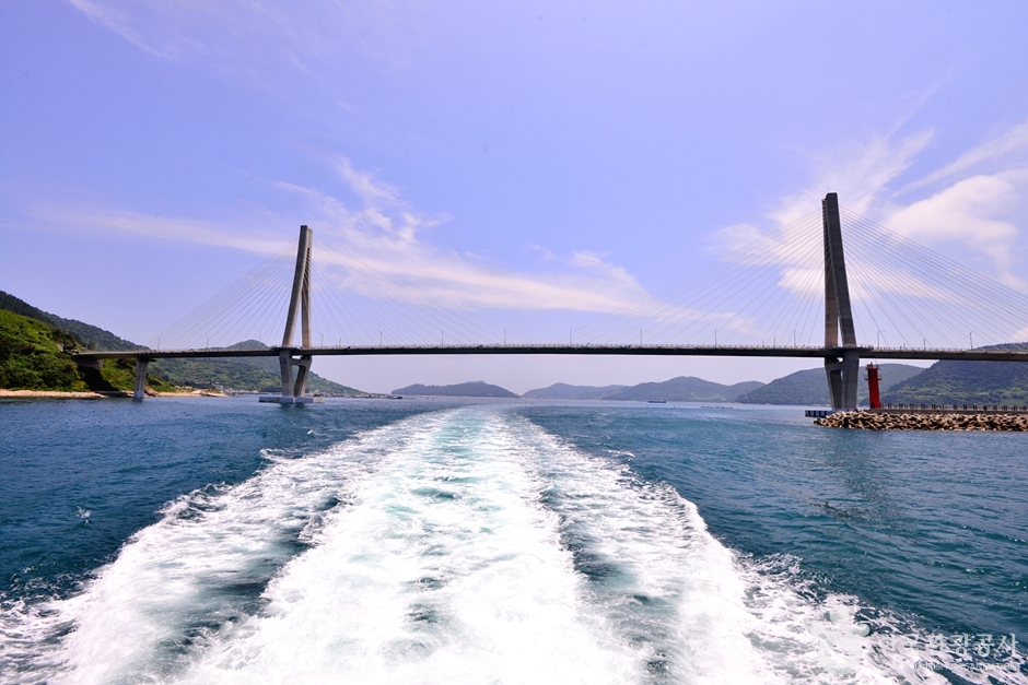 Geomun Bridge