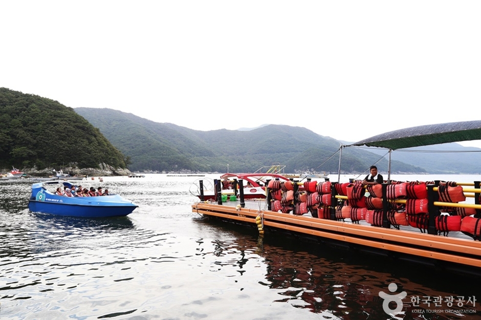 Baram Jet Boat