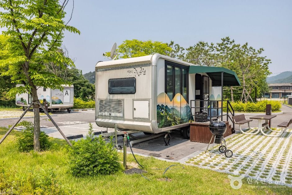Gyeryongsan Gapsa Campground