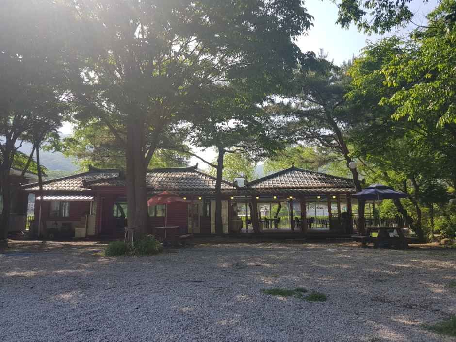 포천_이동강변갈비 (1).jpg