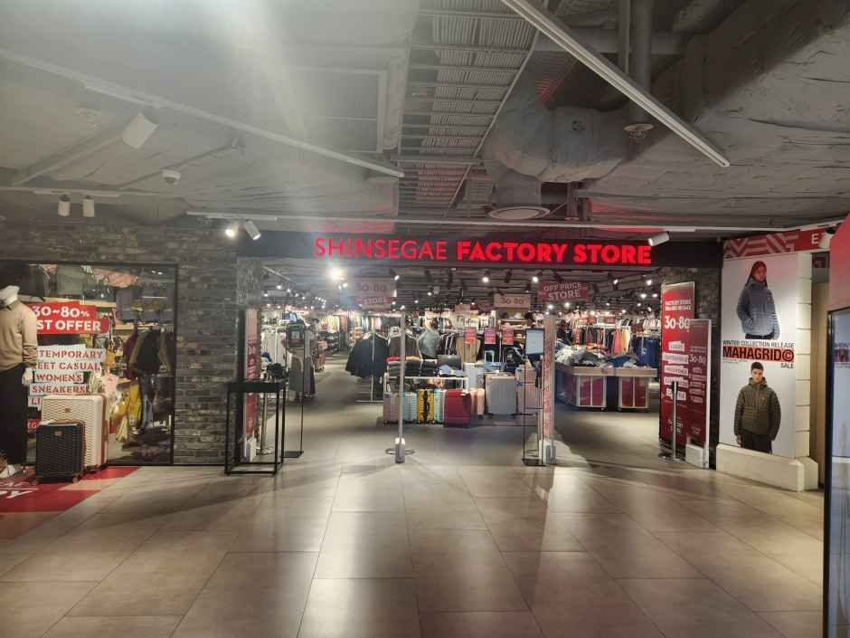 신세계 팩토리스토어 타임스퀘어점