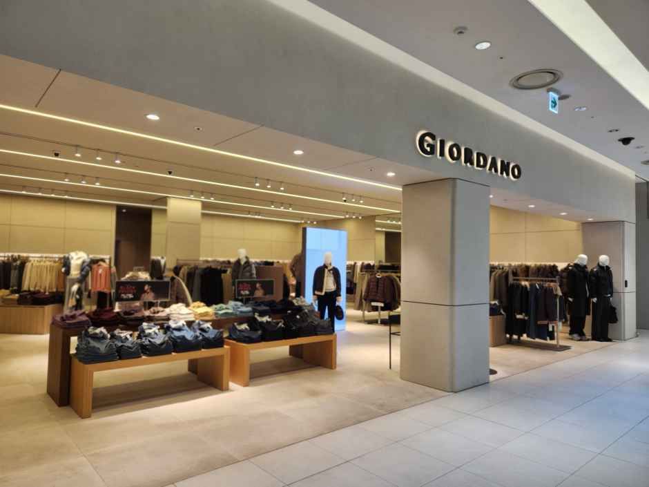 지오다노 타임빌라스 수원점