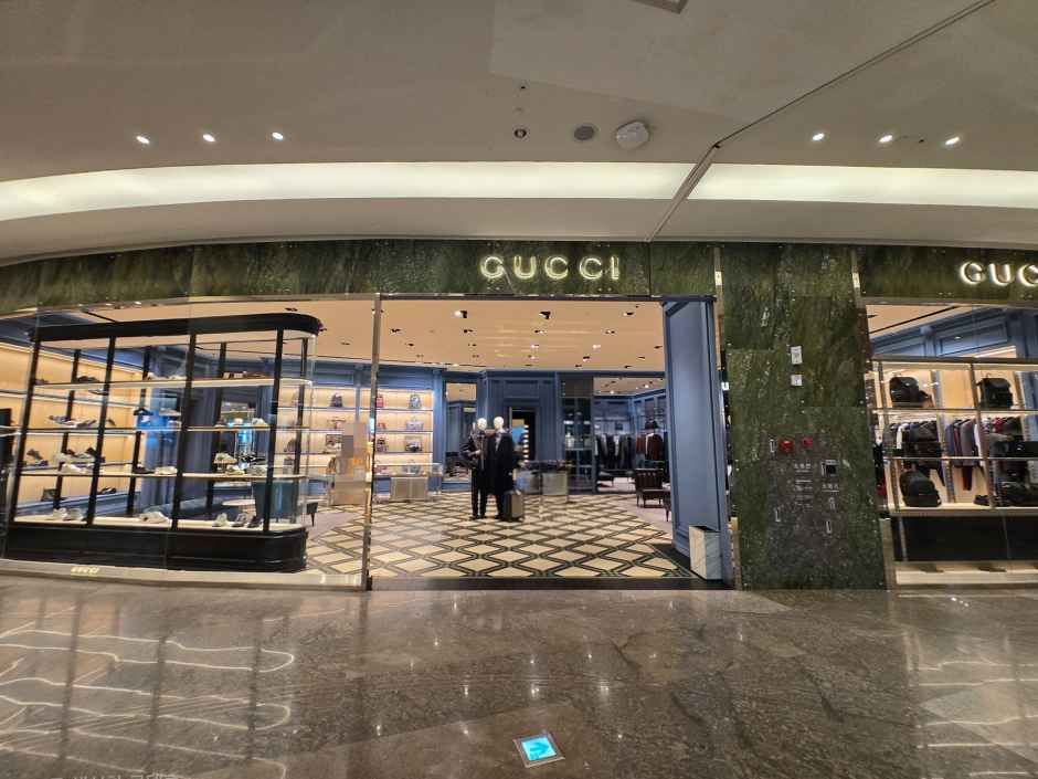 Gucci男装 乐天百货蚕室 Avenuel店