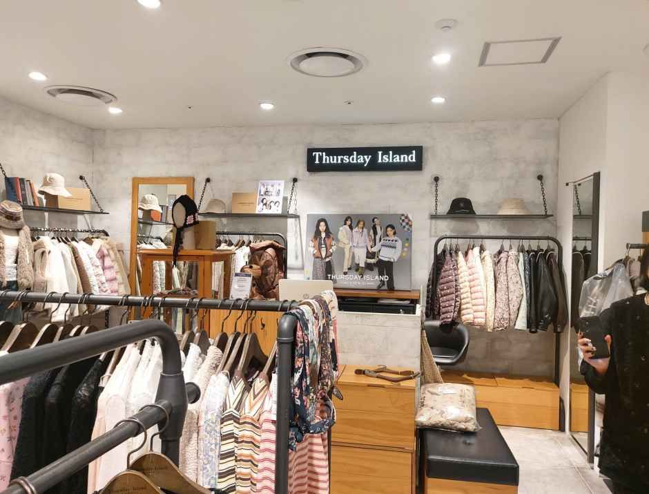 써스데이아일랜드 롯데백화점 창원점