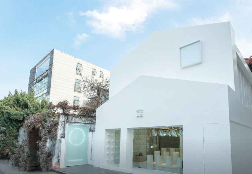 Chaakan Shoes Hongdae Flagship Store [Tax Refund Shop](착한구두 홍대 플래그쉽 스토어)