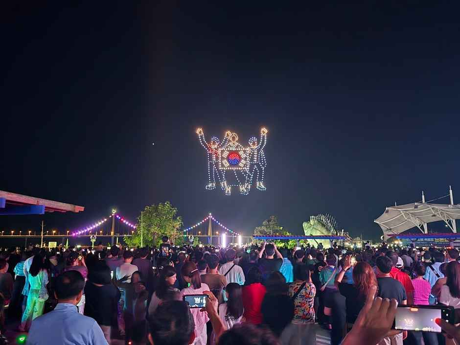 2026 고흥 녹동항 드론쇼 (2).jpeg