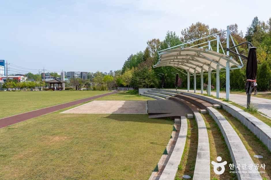 기배역사공원
