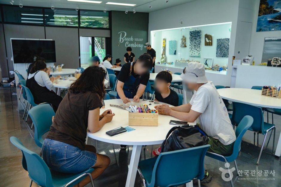 송지호비지터센터