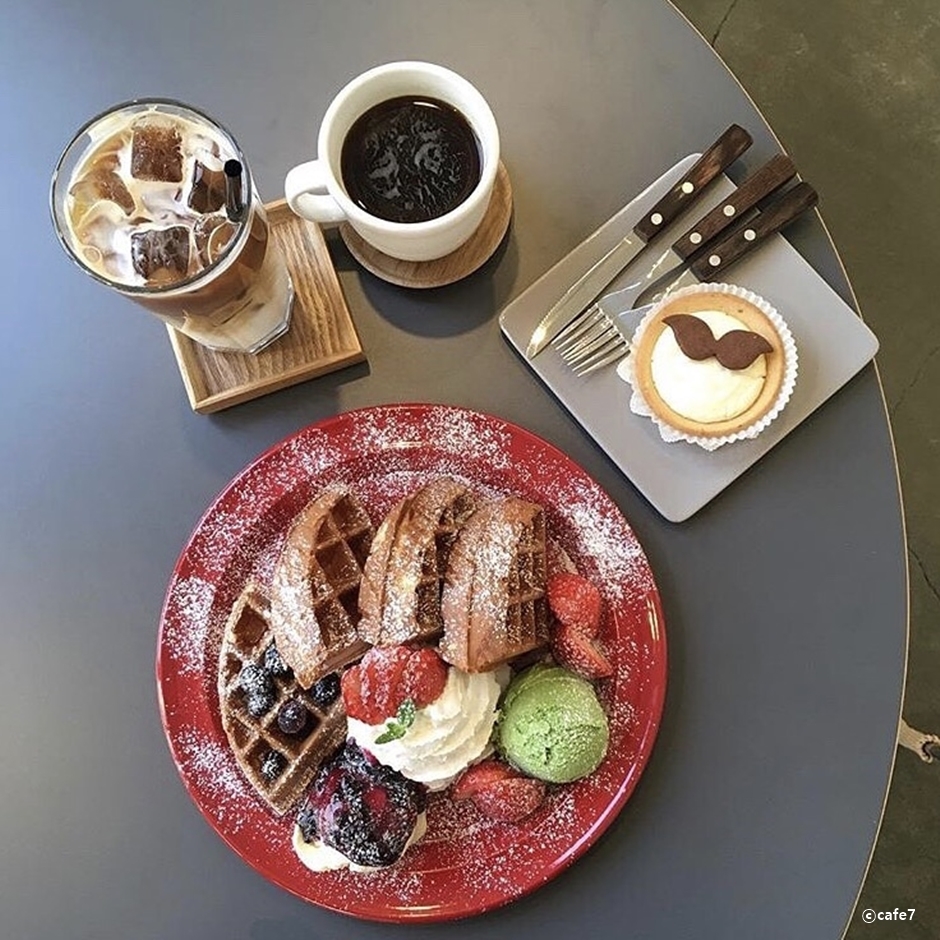 Cafe 7