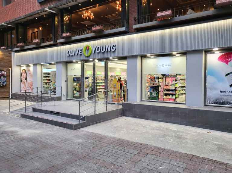 올리브영 혜화역점