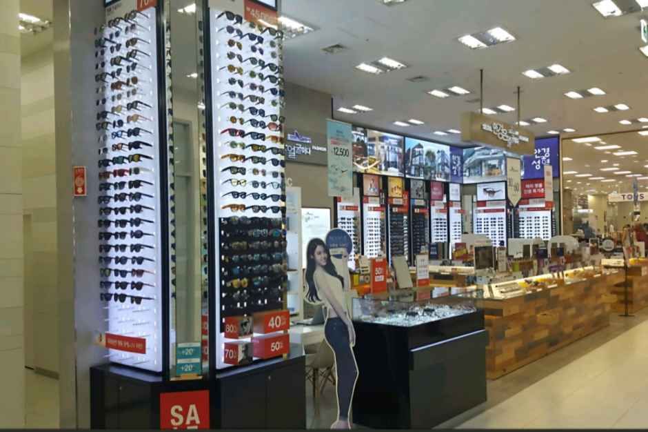 [事後免税店] Look Optical（ルックオプティカル）・ロッテアウトレットコヤン（高陽）ターミナル店(룩옵티컬 롯데아울렛 고양터미널점)