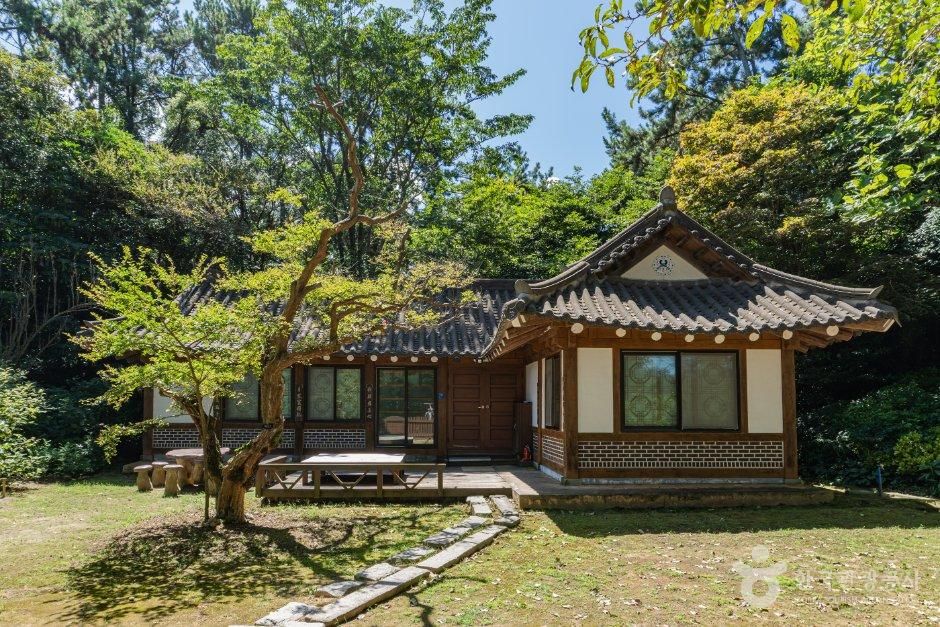 천리포수목원