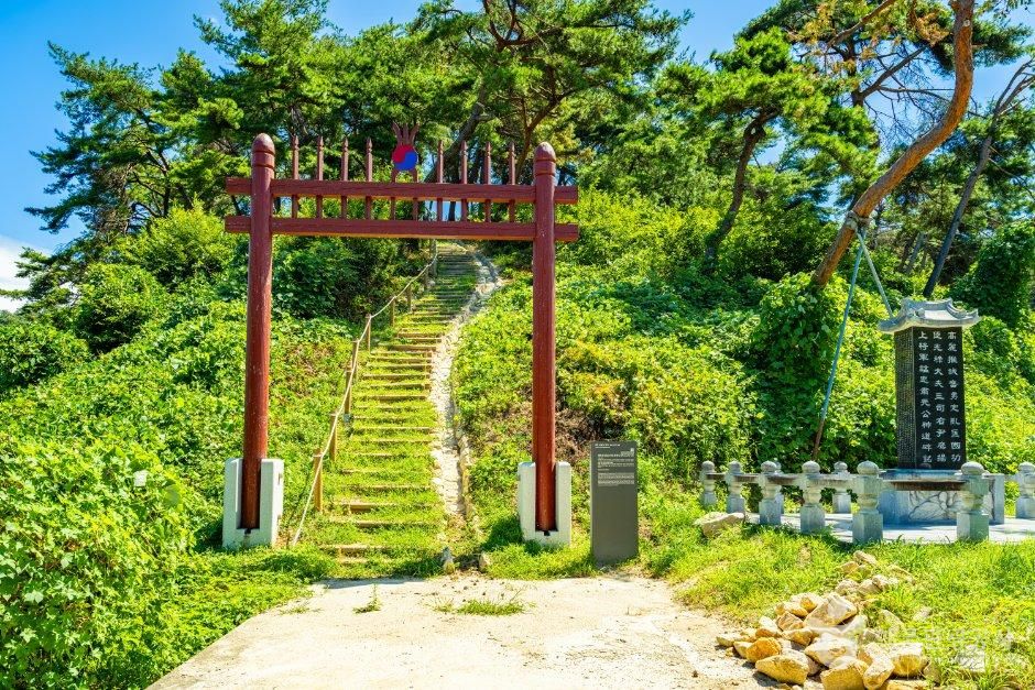 강원_원주시_원주 원충갑묘역 (1).jpg