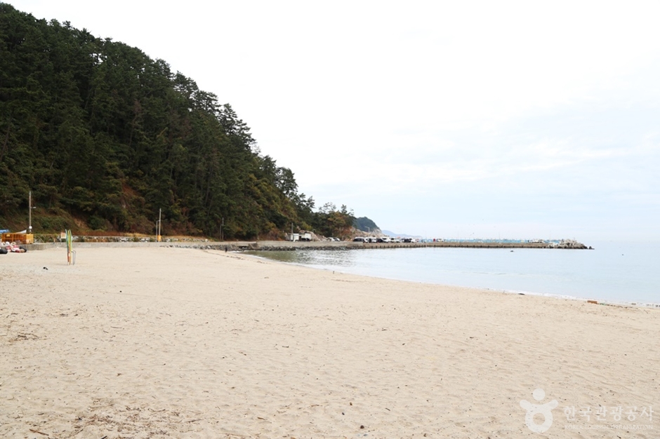 兴南海水浴场
