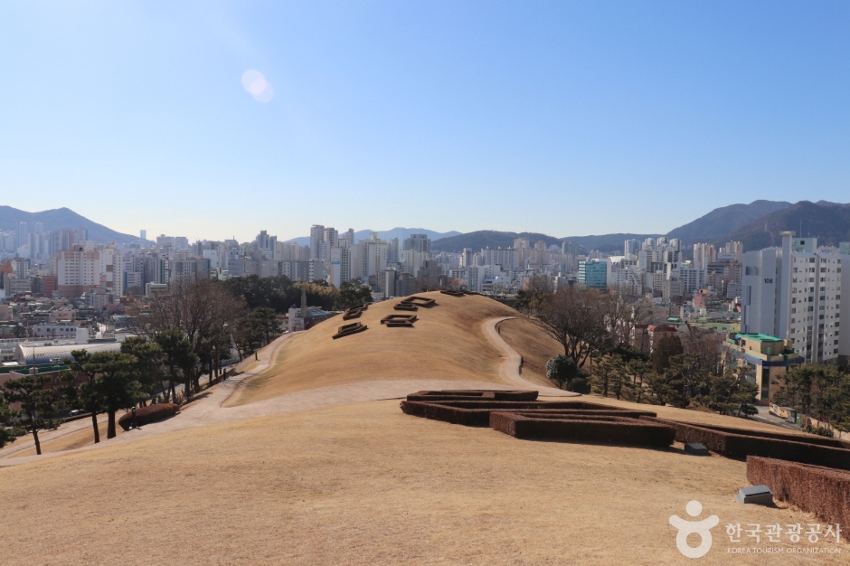 釜山 福泉洞古坟群