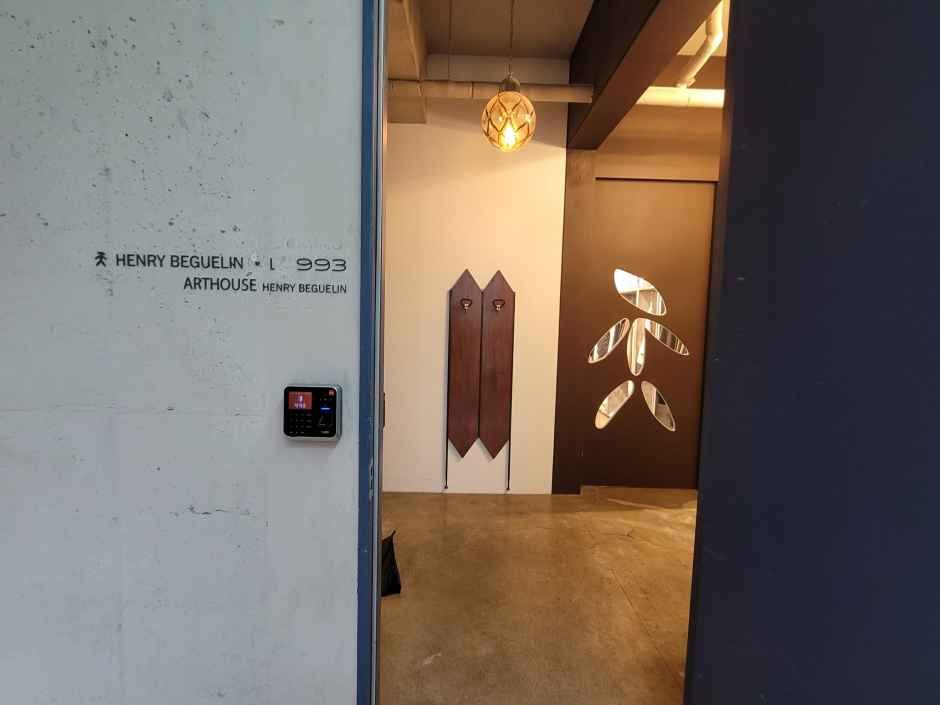 HENRY BEGUELIN Rodeo Flagship [Tax Refund Shop]