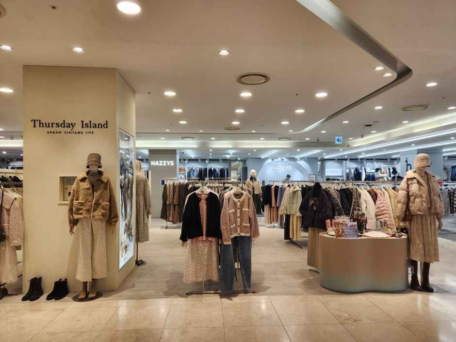[事後免稅店] Thursday Island 現代折扣購物中心加山店(써스데이아일랜드 현대아울렛 가산점)