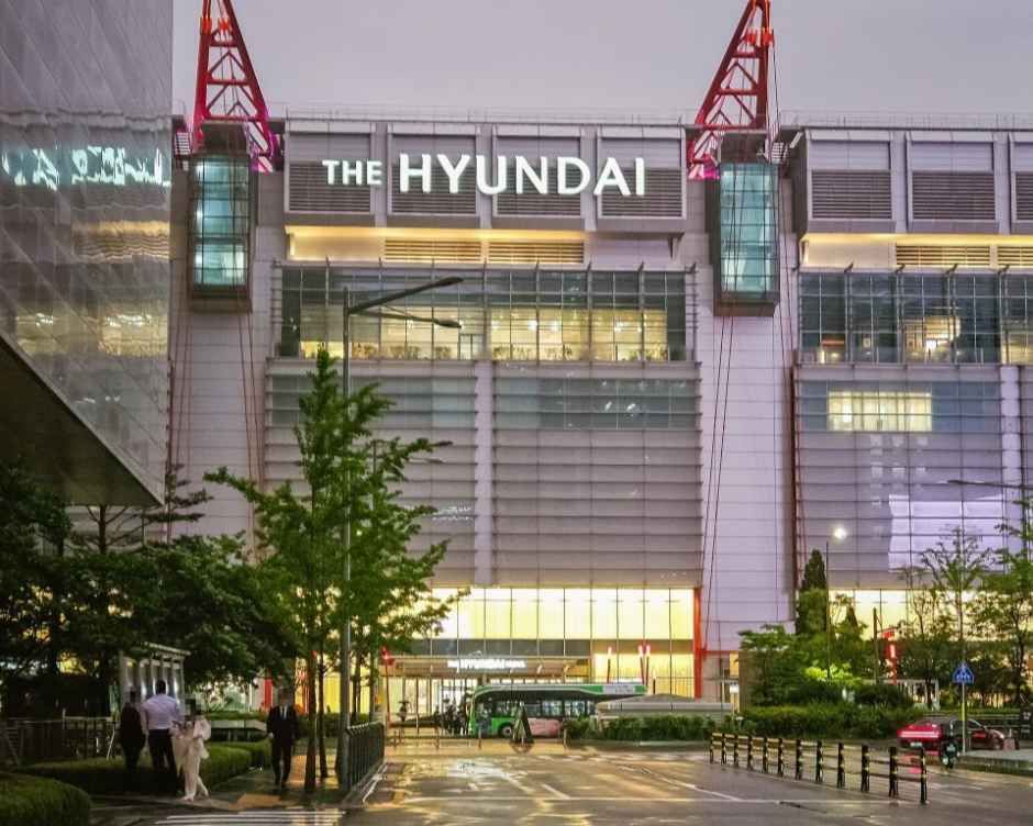 [事后免税店]现代百货商店 现代百货店THE HYUNDAI首尔店(현대백화점 더현대 서울)