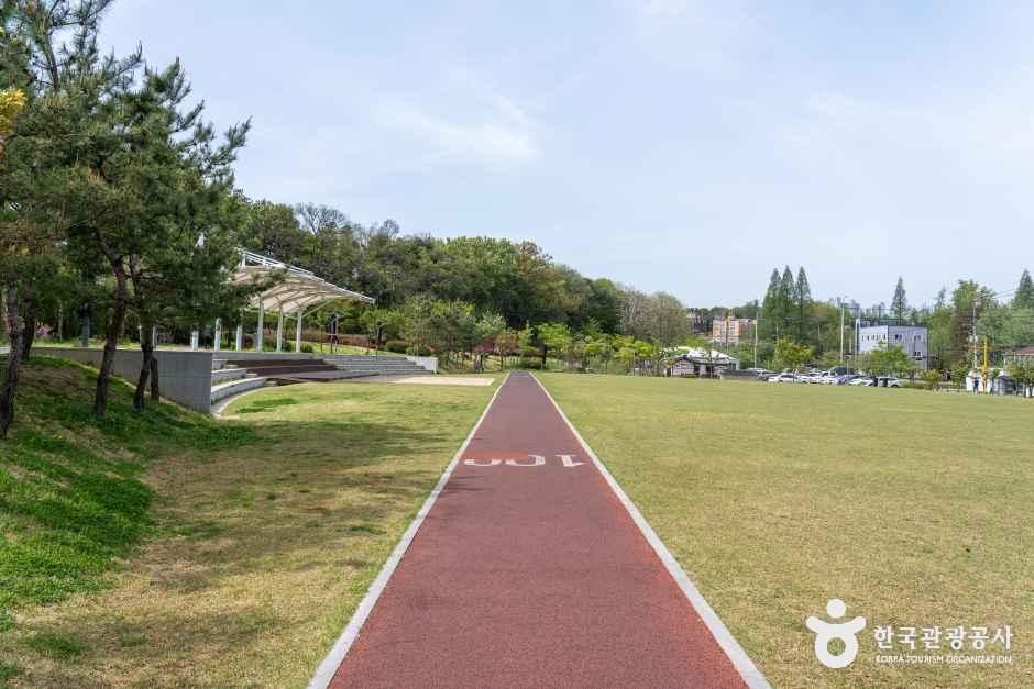 기배역사공원