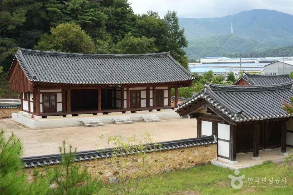박제상 유적 효충사