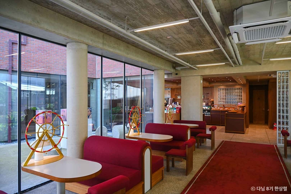 St. Geundae Bakery 3