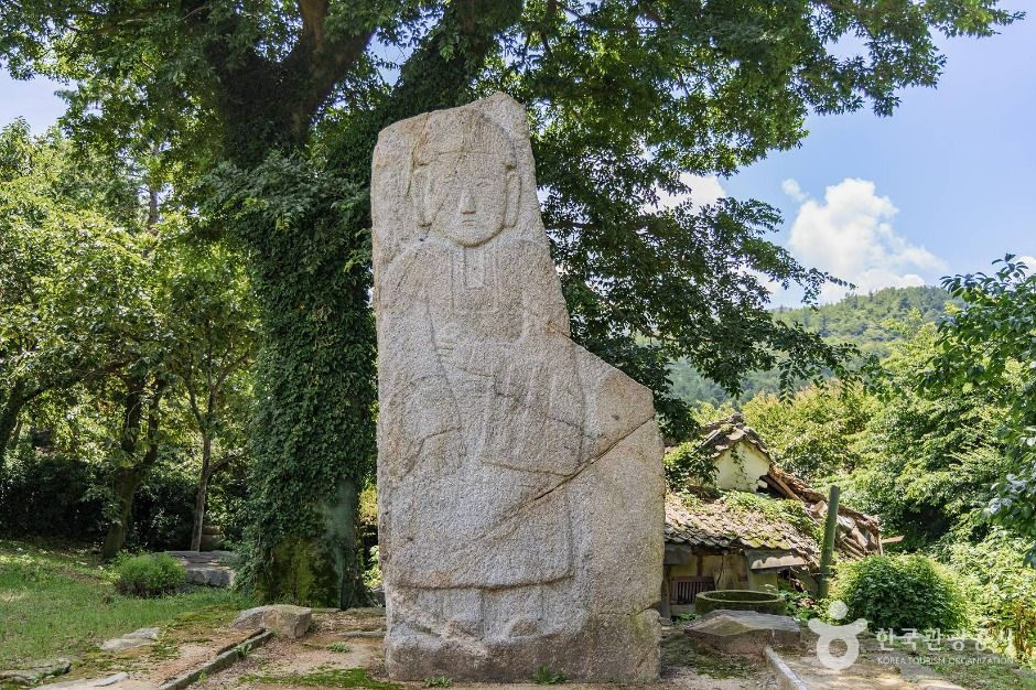 Standing Stone Buddha of Hakgye-ri, Yeongam
