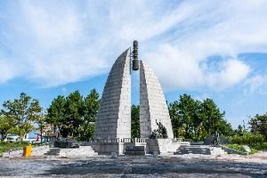 진포대첩 기념탑