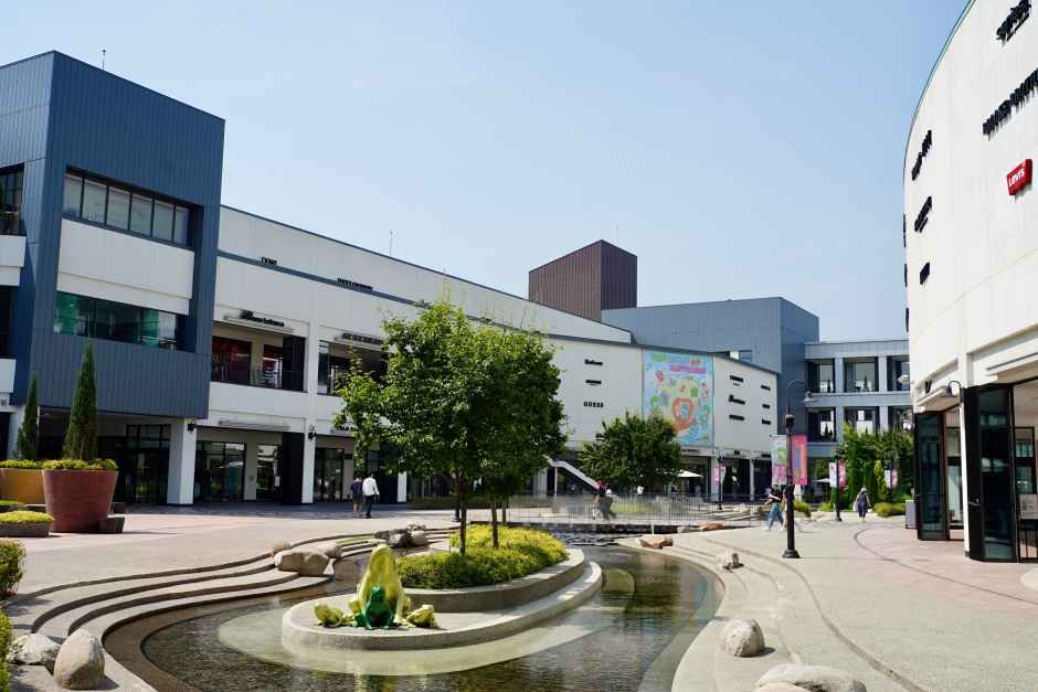 현대프리미엄아울렛 김포점