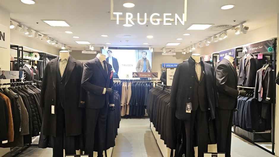 トルゼン ニューコアアウトレット 坪村店