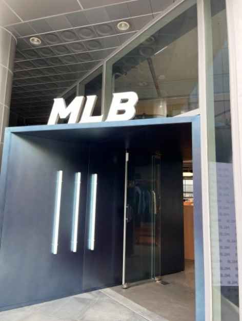 [事後免税店]MLB・ハンナム（漢南）フラッグシップストア(MLB 한남플래그십스토어)