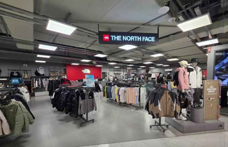 [事後免税店] THE NORTH FACE（ザ・ノース・フェイス）・ロッテアウトレットコヤン（高陽）店(노스페이스 롯데아울렛 고양점)