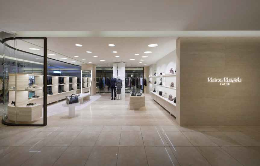 [事後免税店] Maison Margiela（メゾンマルジェラ）・現代百貨店貿易センター店(메종마르지엘라 현대백화점 무역센터점)