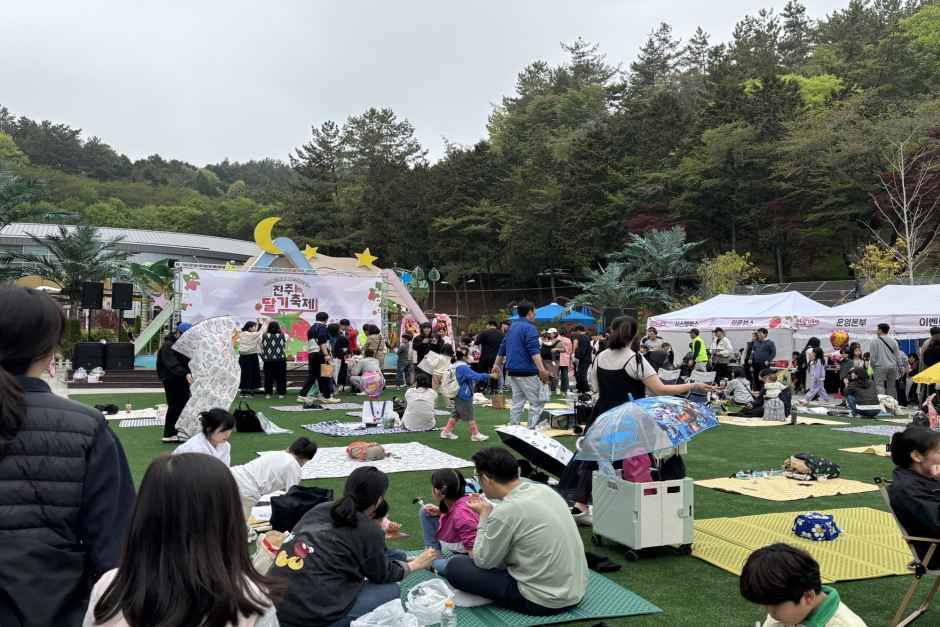 2026 진주딸기축제 (7).jpg