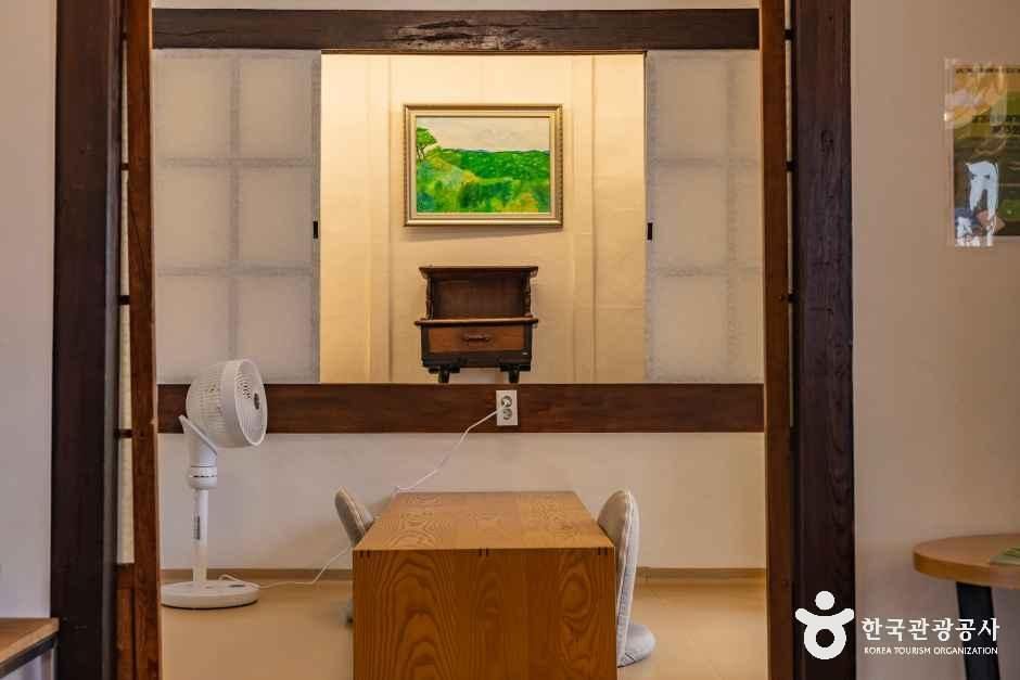 제주_제주책방·사랑방 (7).jpg