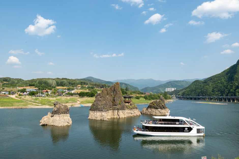 島潭三峰遊覧船