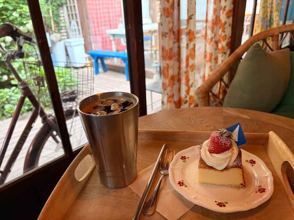 Cafe gNOMe