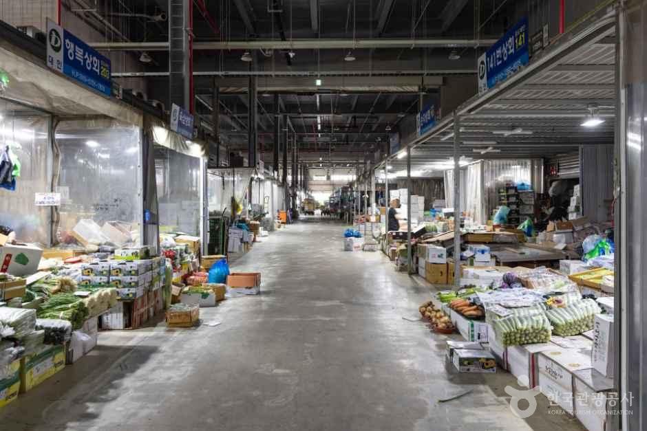 인천_남촌농산물도매시장 (7).jpg