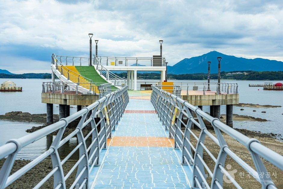Daepo Fishing Village Experience Village