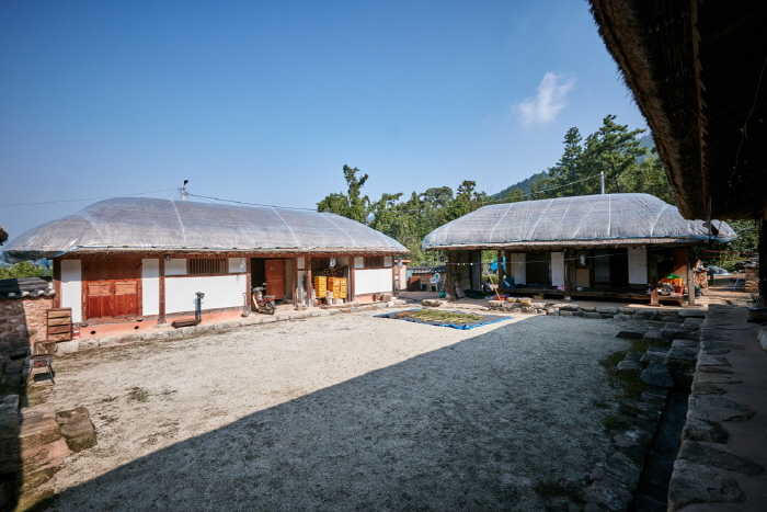 Yeongam Samseongdang Old House