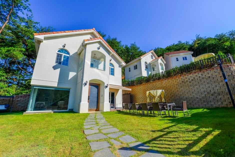 환타지콜라보리조트