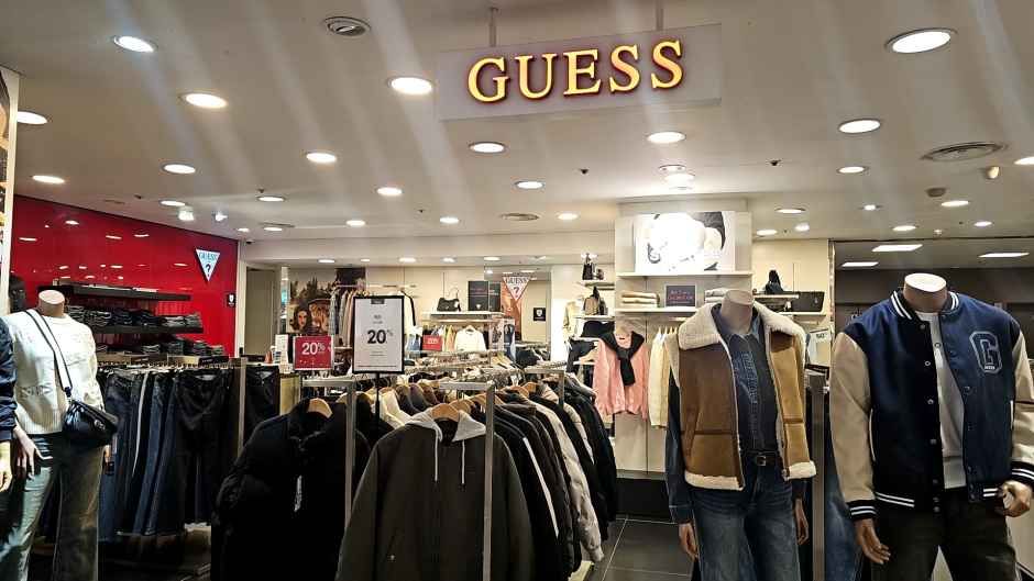 게스 뉴코아아울렛 평촌점