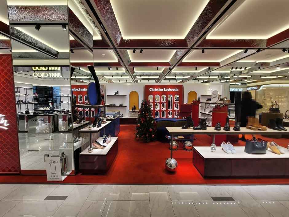 Christian Louboutin Galleria Department Store Luxury Hall WEST Branch [Tax Refund Shop](크리스찬루부탱 갤러리아백화점 명품관 WEST점)