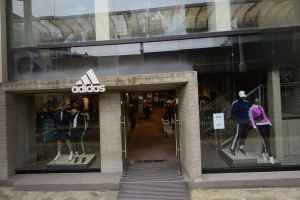 아디다스 전주중앙점