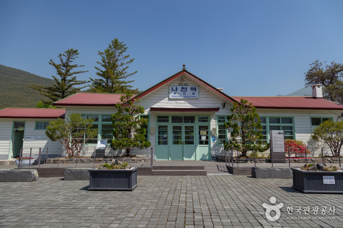 羅田駅カフェ