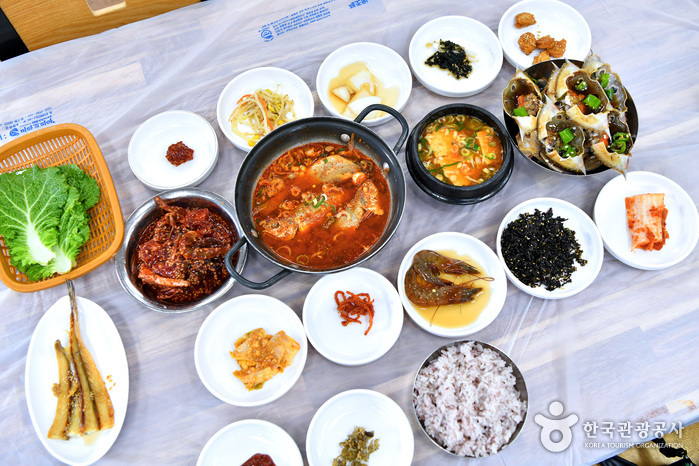 싱싱게장마을 - 전라남도 여수시 - 가볼만한곳 - 관광지랭킹