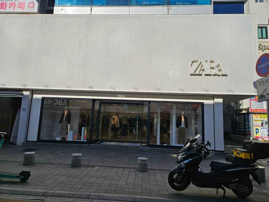 [事後免税店] ZARA（ザラ）・ソミョン（西面）店